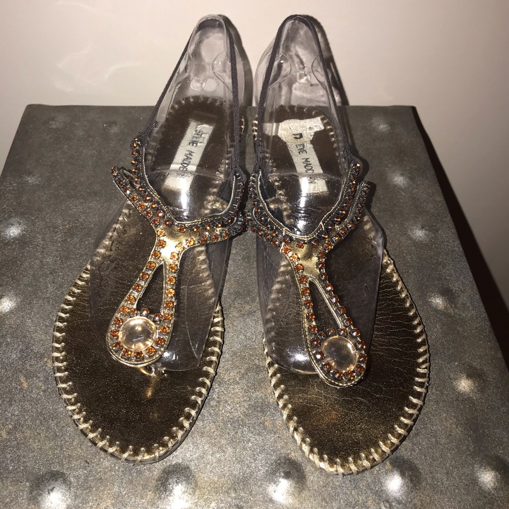 Steve Madden thong sandal with a touch of bling